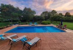 Pinnacle by Leisure Pools
