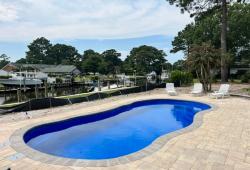 Riviera by Leisure Pools